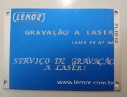 Placa com gravacao a laser